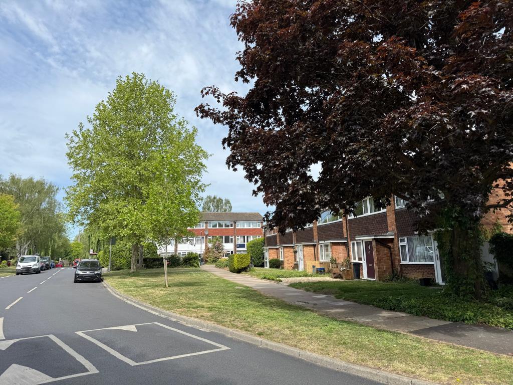 Lot: 24 - FREEHOLD PARCEL OF LAND - Parcel of Land fronting on to Broughton Avenue